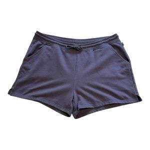 Eddie Bauer Women's Cozy Camp Fleece Shorts | Purple | Size XL